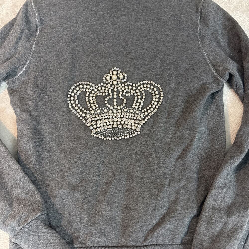Twisted Heart Gray Zip Sweatshirt Embellished Crown Bling M Queen Royalty EUC